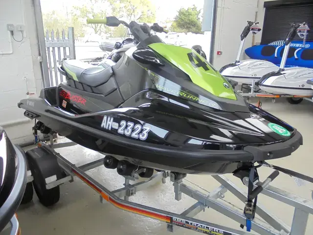 Yamaha Waverunner Jetblaster