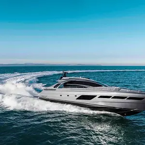 2019 Pershing 8X