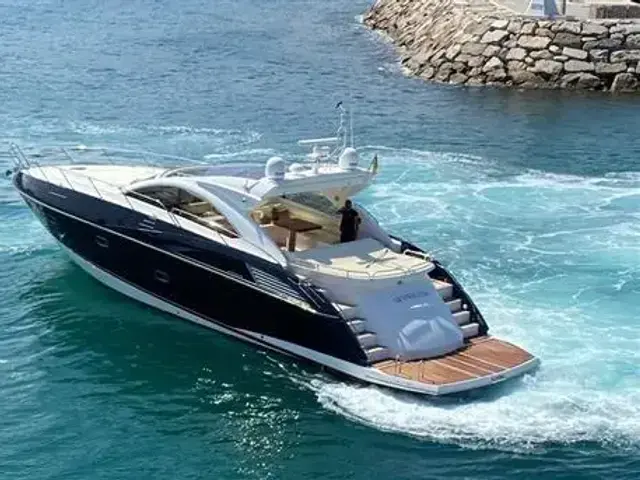 Sunseeker Predator 60