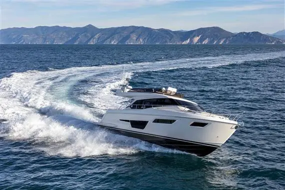 2023 Ferretti 500