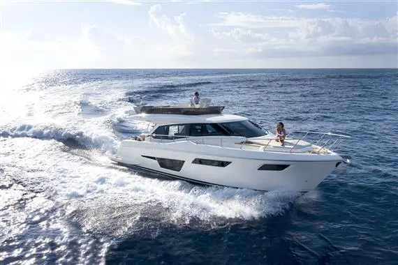 2023 Ferretti 500