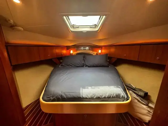 Tiara Yachts 45