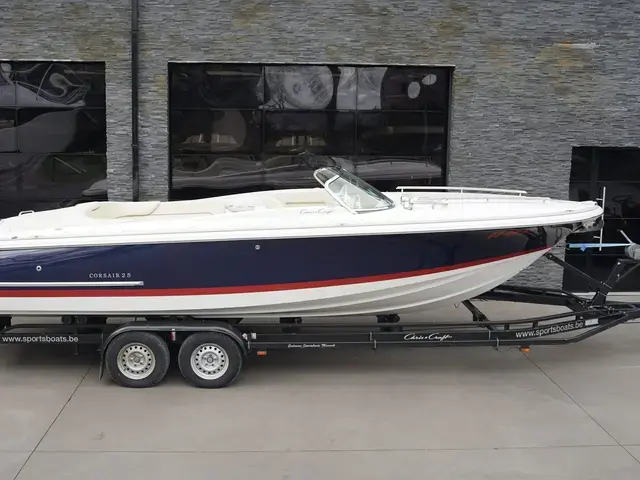 Chris Craft Corsair 25