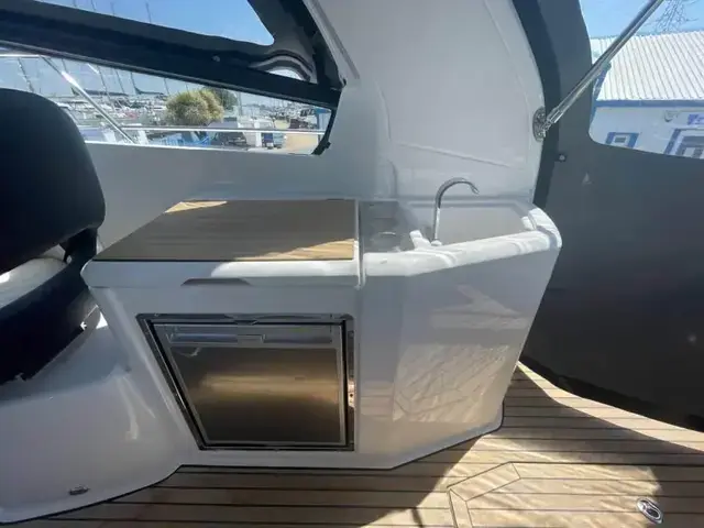 Bavaria Sport 30