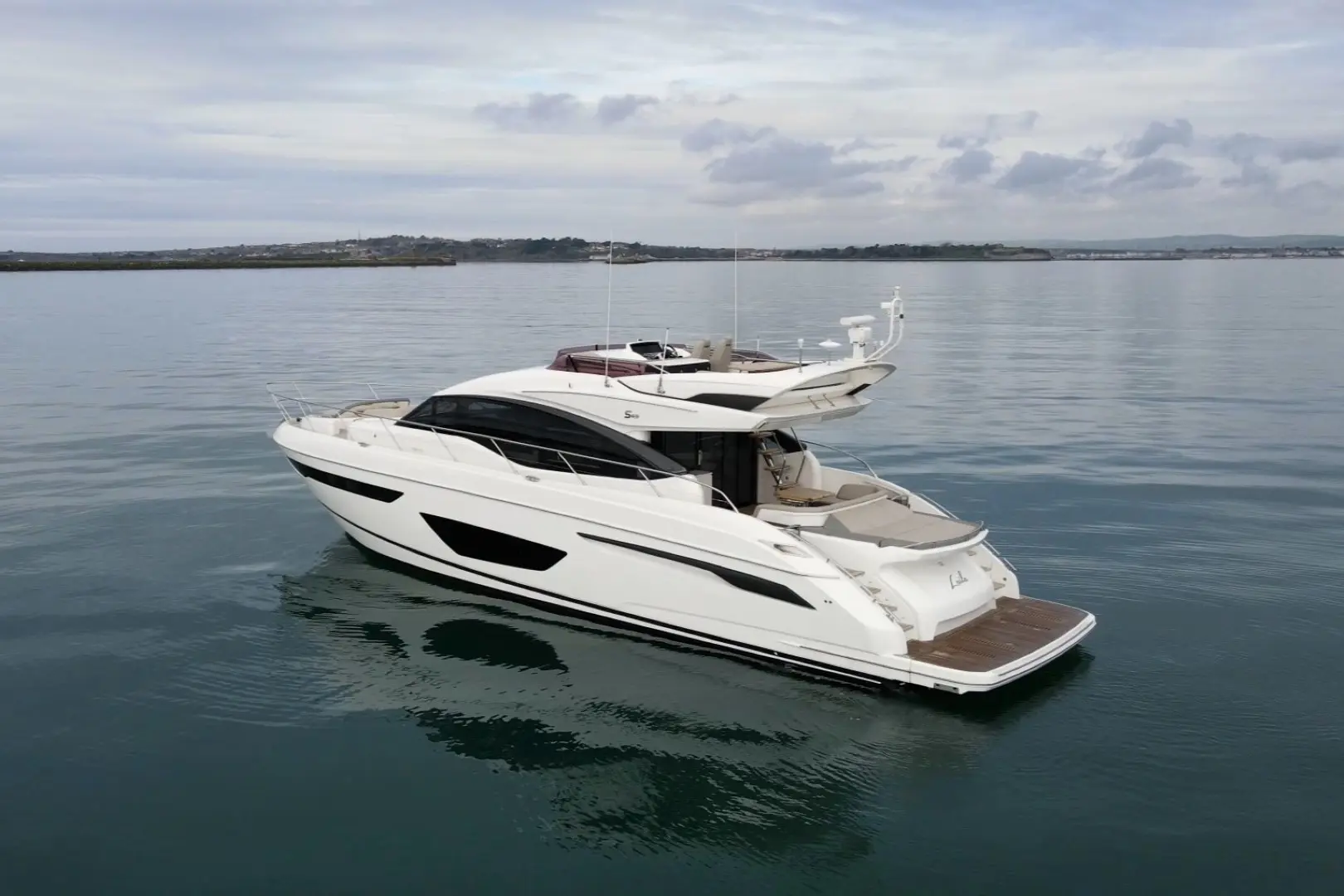 2017 Princess 65