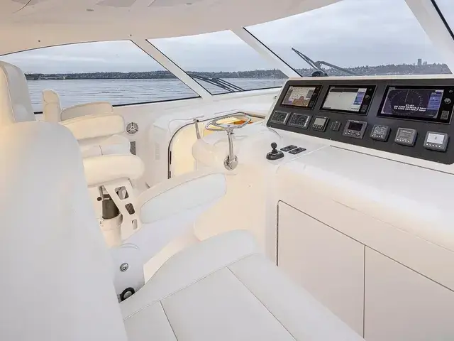 Viking 52'