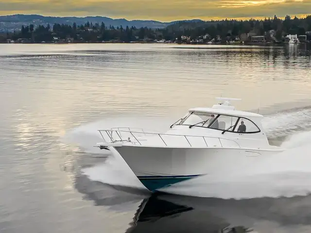 Viking 52'