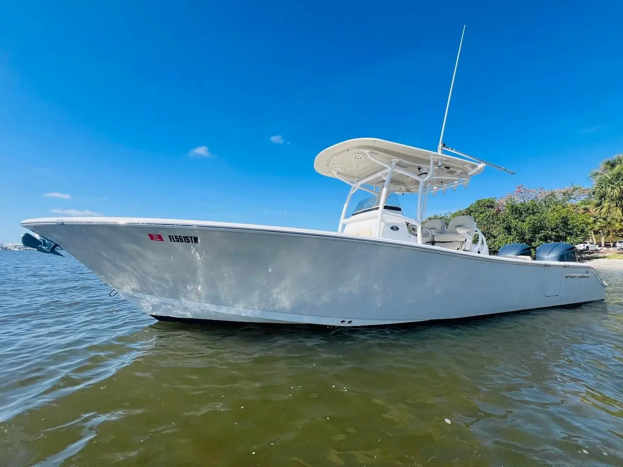 2017 Sportsman open 282 center console