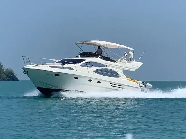 Azimut 46