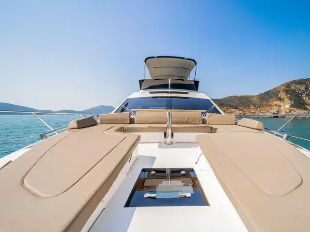 Fairline Squadron 53