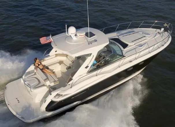 2011 Monterey 415 sport yacht