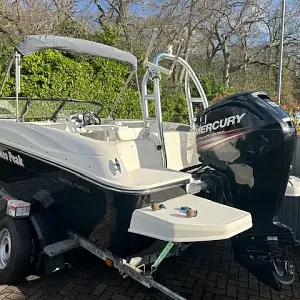 2017 Bayliner Element E18 OB