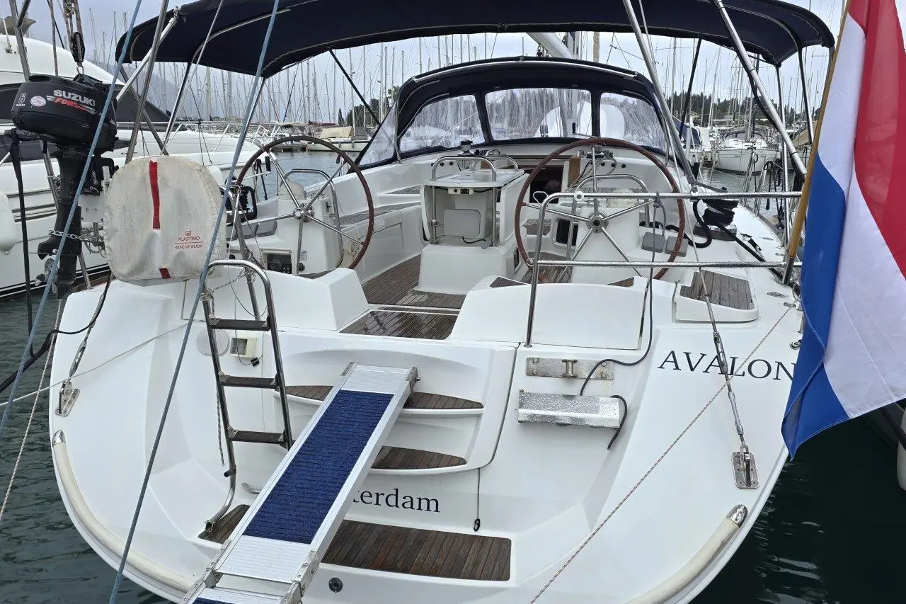 2011 Jeanneau sun odyssey 53