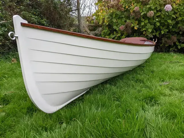 Classic Iain Oughtred Acorn 12 Rowing Skiff