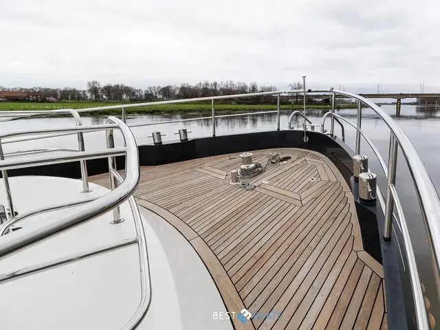 Linssen 500 Wheelhouse