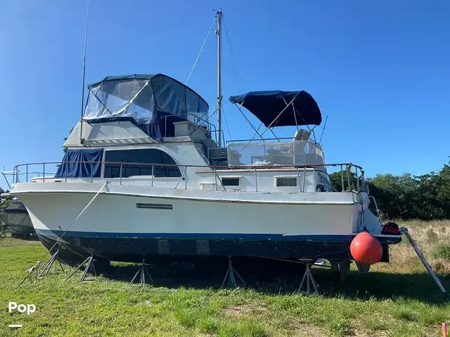 Ocean Yachts 40+2 Flying Bridge Trawler