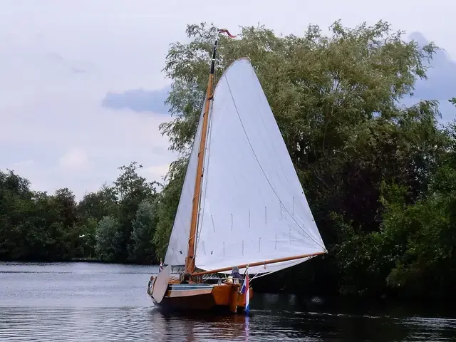 Van Der Meulen Schouw 700