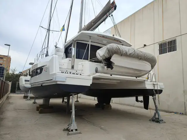 Bali Catamarans 4.2