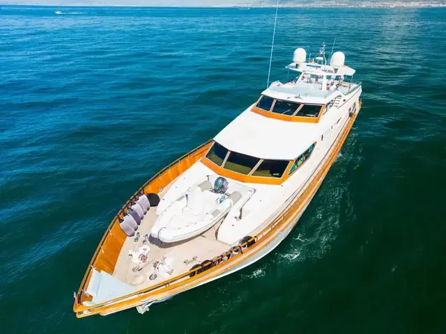 Admiral 36m