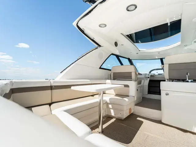 Sea Ray 45'