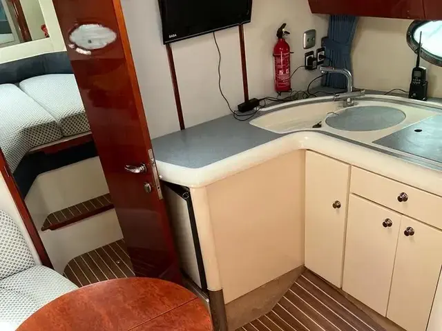 Fairline 34