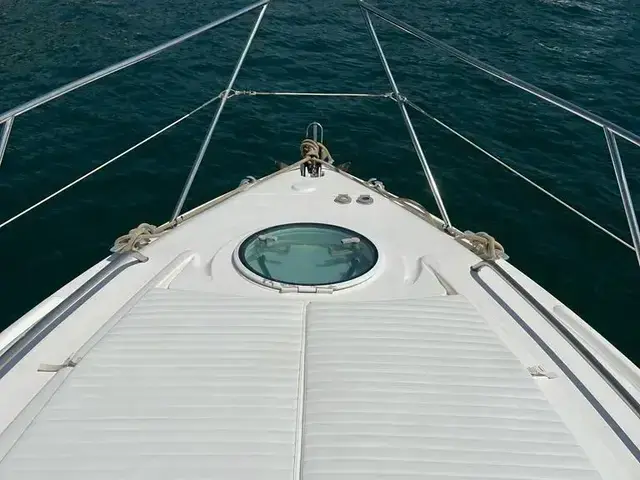 Fairline 34