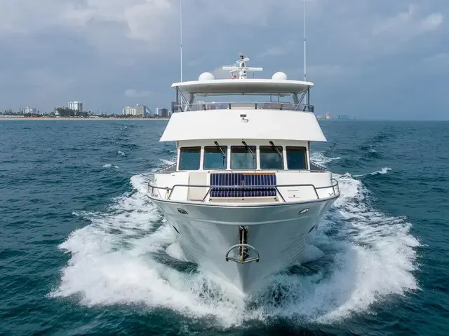 Outer Reef Yachts 730 My