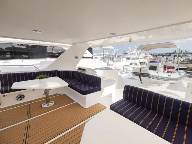 Outer Reef Yachts 730 My