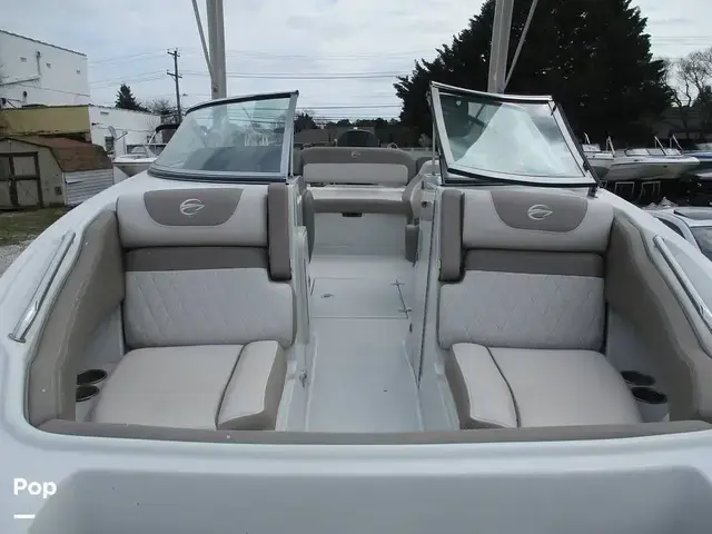 Crownline E 235 Xs