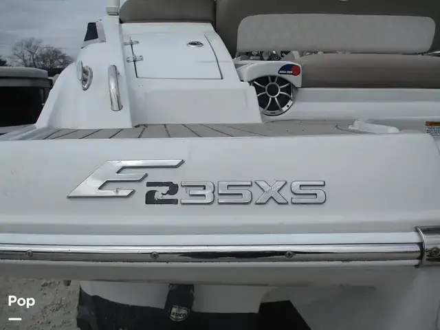 Crownline E 235 Xs