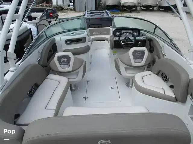 Crownline E 235 Xs