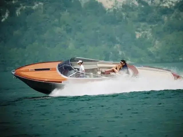 Riva Aqua