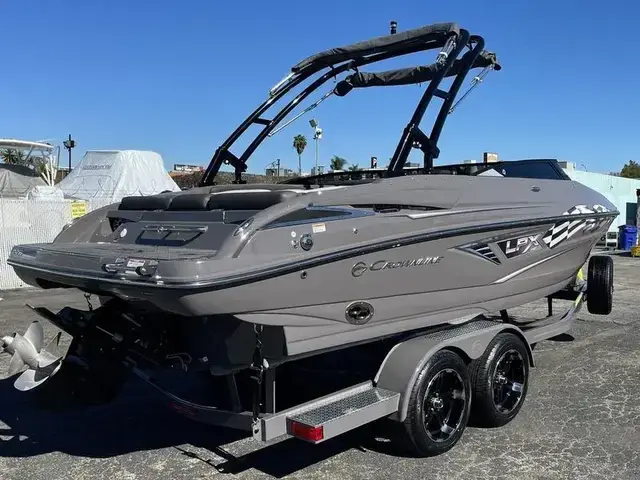 Crownline 240 SS LPX