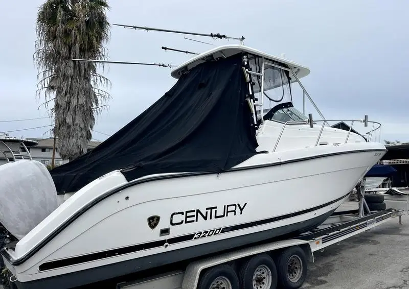 2001 Century 3200 wa