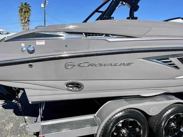 Crownline 240 SS LPX