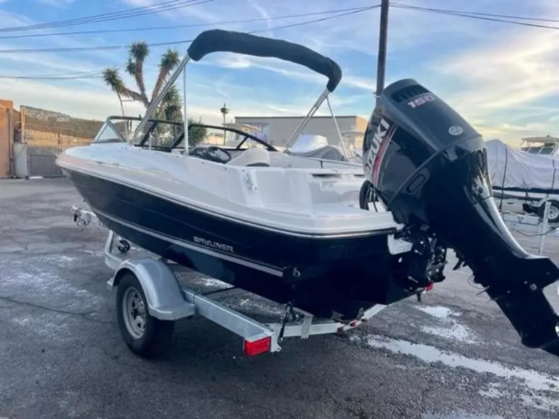 2020 Bayliner vr4