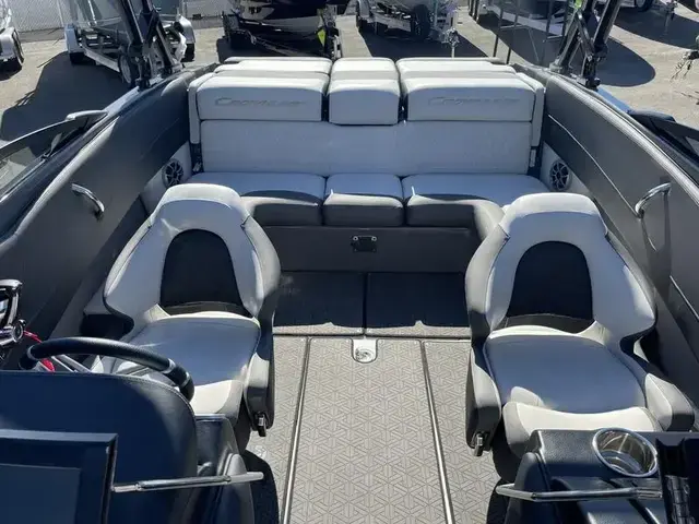 Crownline 240 SS LPX