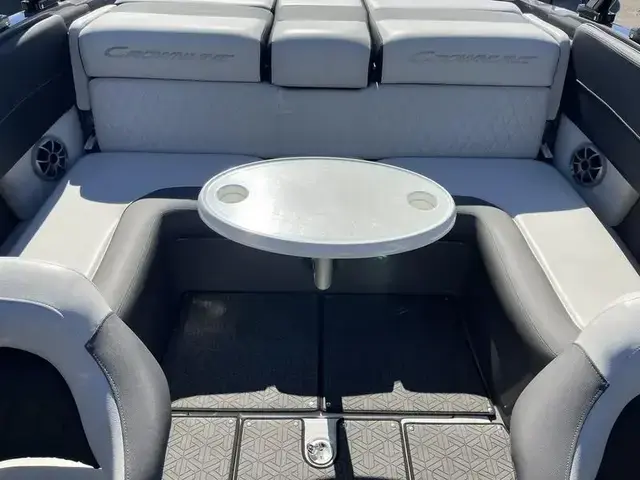 Crownline 240 SS LPX