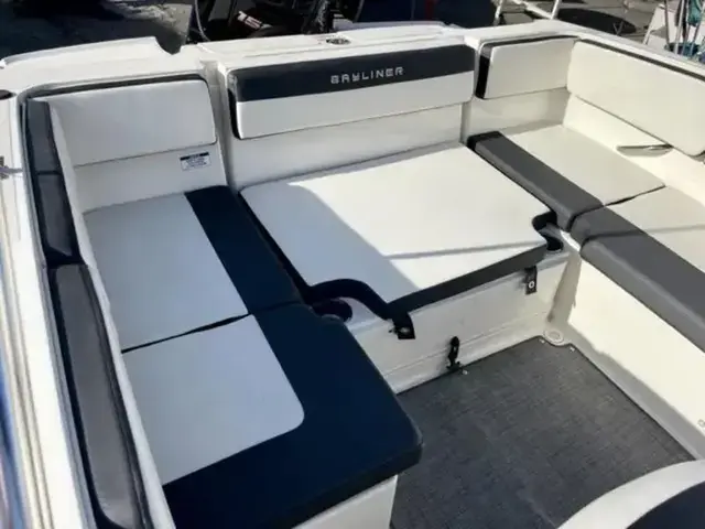 Bayliner Vr4