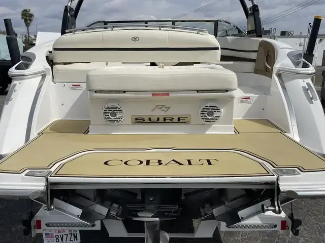 Cobalt R7 Surf