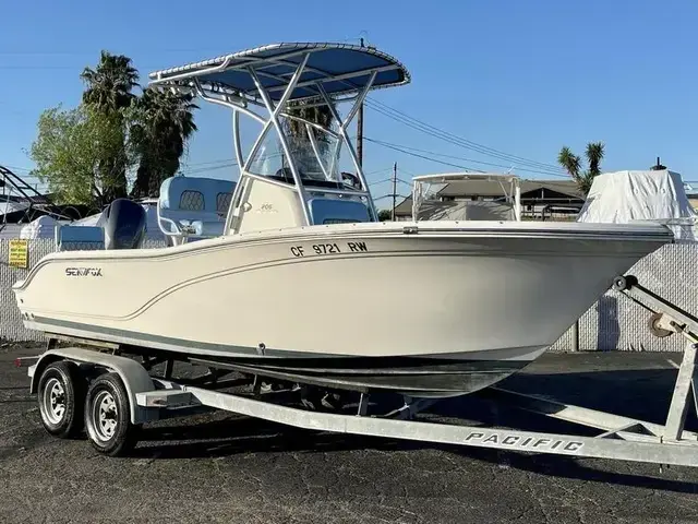 Sea Fox 206 Commander