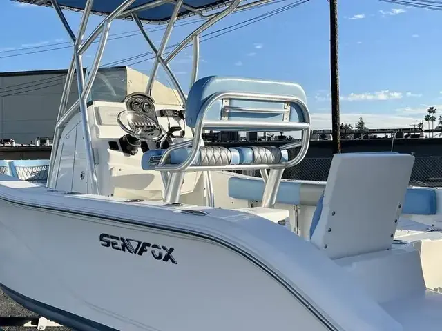 Sea Fox 206 Commander