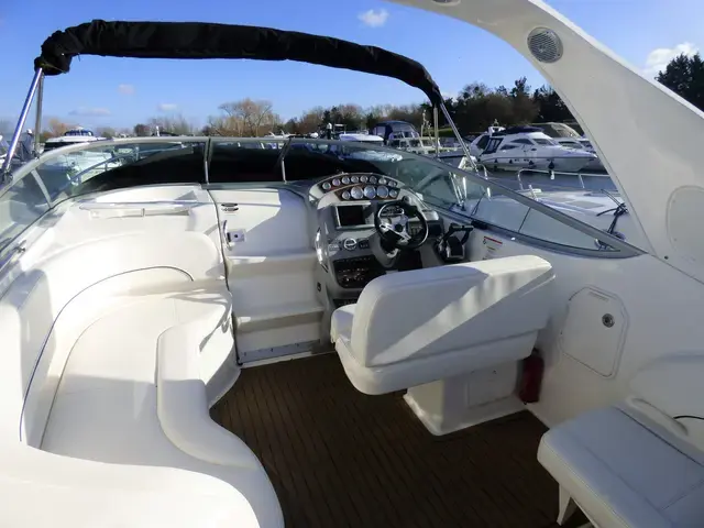 Bayliner 315 Cruiser