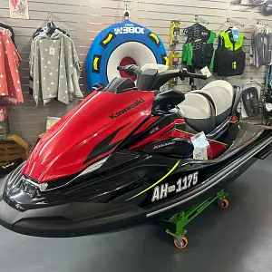 2023 Kawasaki STX 160LX Jetski