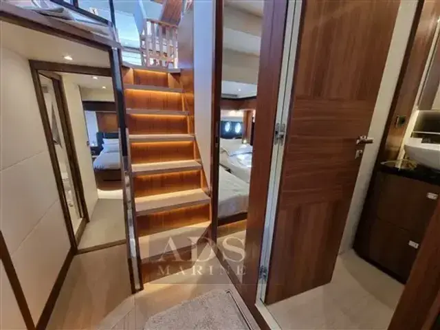 Absolute Navetta 58