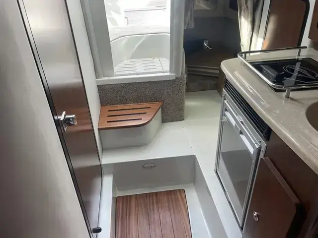 Crownline 270 Cr