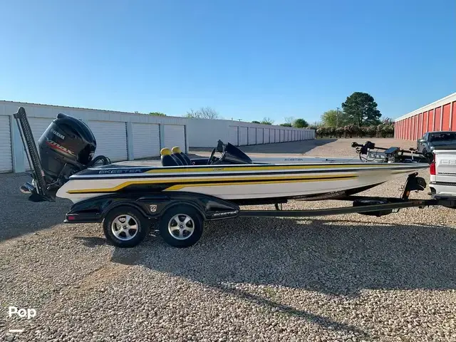 Skeeter Fx 21