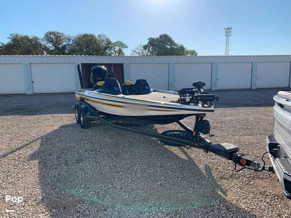 2011 Skeeter fx21