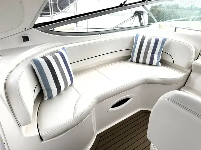 Bayliner 315 Cruiser