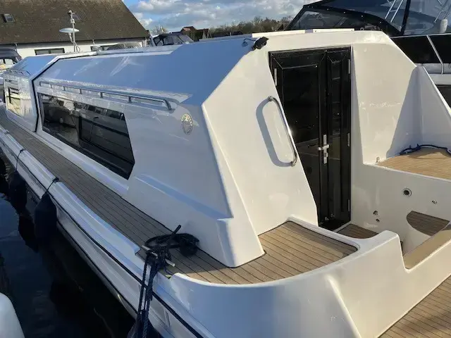 Heritage 36